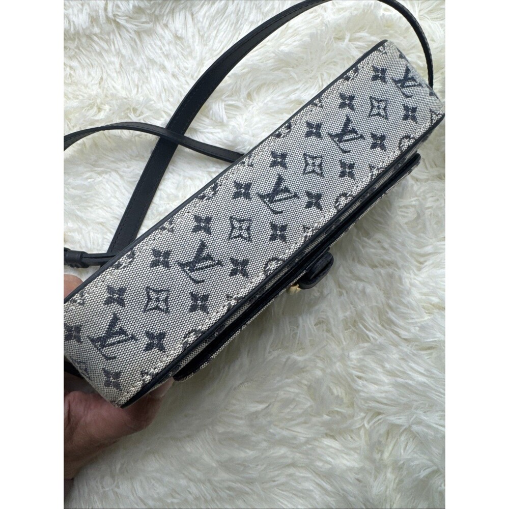 Vintage LOUIS VUITTON Monogram Mini Juliet MM Canvas Shoulder Bag Black - Picture 4 of 13